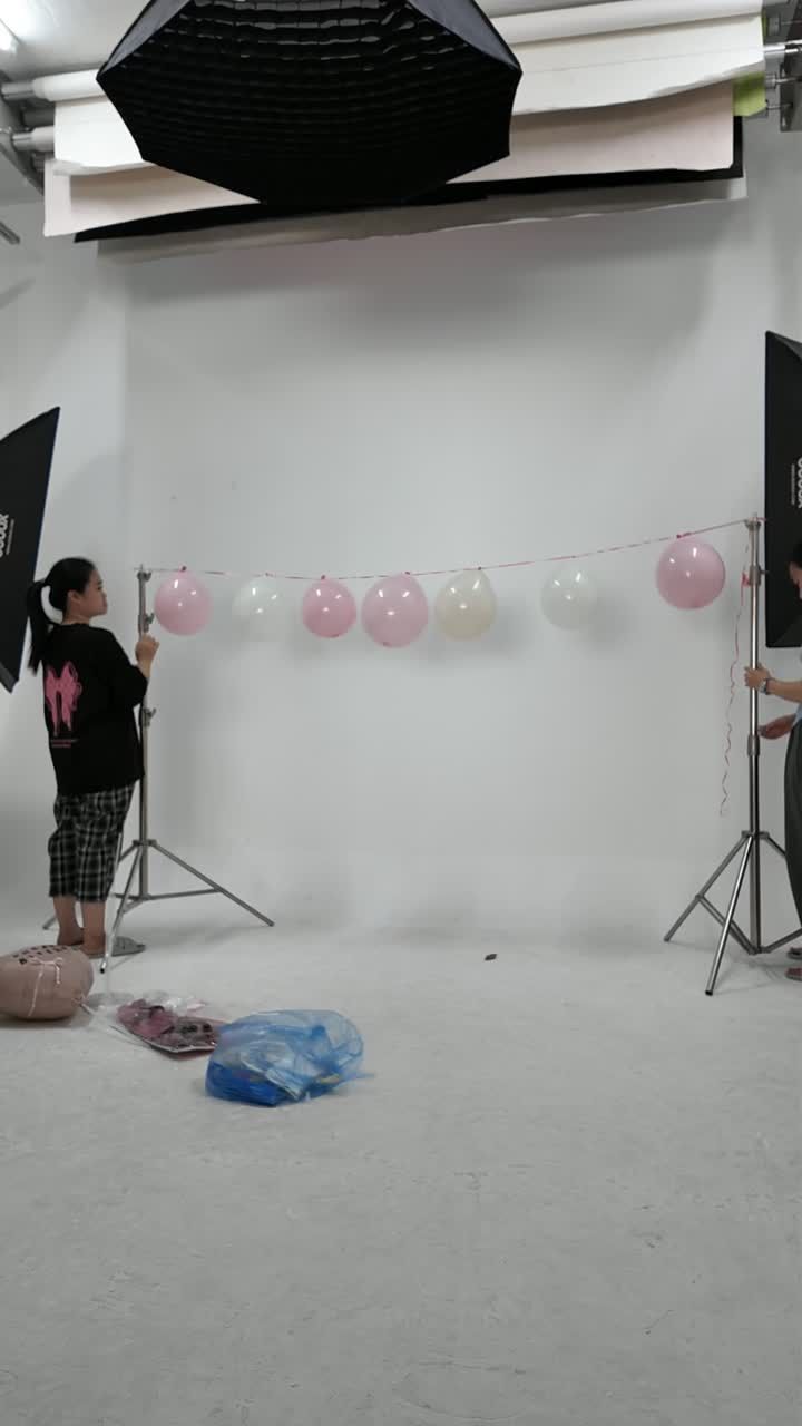 Mất bao lâu để dựng xong một set sinh nhật? Xem tua nhanh
