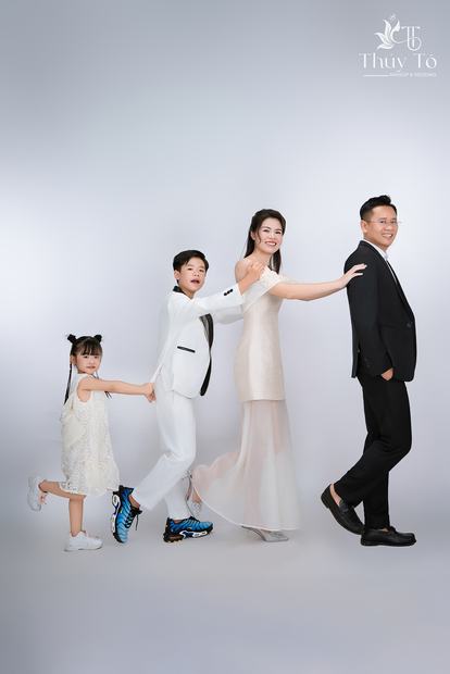 Ảnh kỷ niệm ngày cưới chụp tại Thúy Tô Studio và Grand World Ocean Park 3