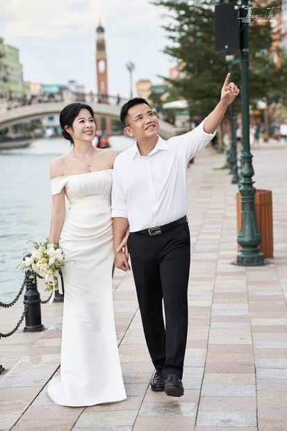 Ảnh kỷ niệm ngày cưới chụp tại Thúy Tô Studio và Grand World Ocean Park 3