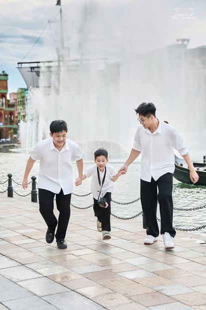 Ảnh kỷ niệm ngày cưới chụp tại Thúy Tô Studio và Grand World Ocean Park 3