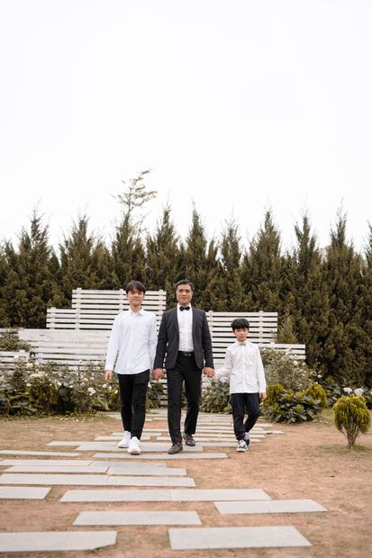 Ảnh kỷ niệm ngày cưới chụp tại Thúy Tô Studio và Grand World Ocean Park 3
