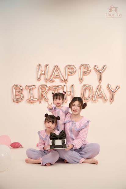 Ảnh sinh nhật của bé và của người lớn chụp tại Thúy Tô Studio