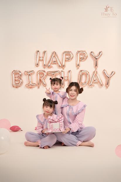 Ảnh sinh nhật của bé và của người lớn chụp tại Thúy Tô Studio