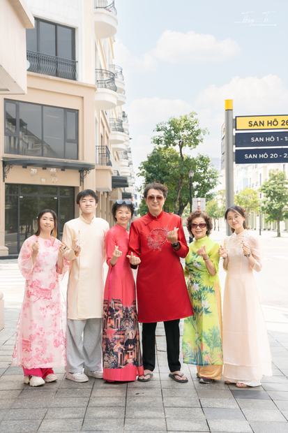Gia Đình Đài Loan chụp ảnh cùng Thúy Tô Studio